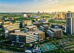 全國(guó)人大代表、沈陽市委書記王新偉：沈陽將積極融入國(guó)家戰(zhàn)略性新興產(chǎn)業(yè)集群建設(shè)